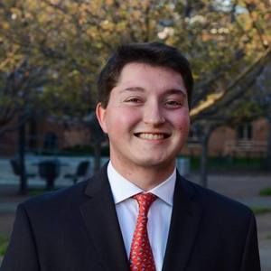 Meet your Posher, Max